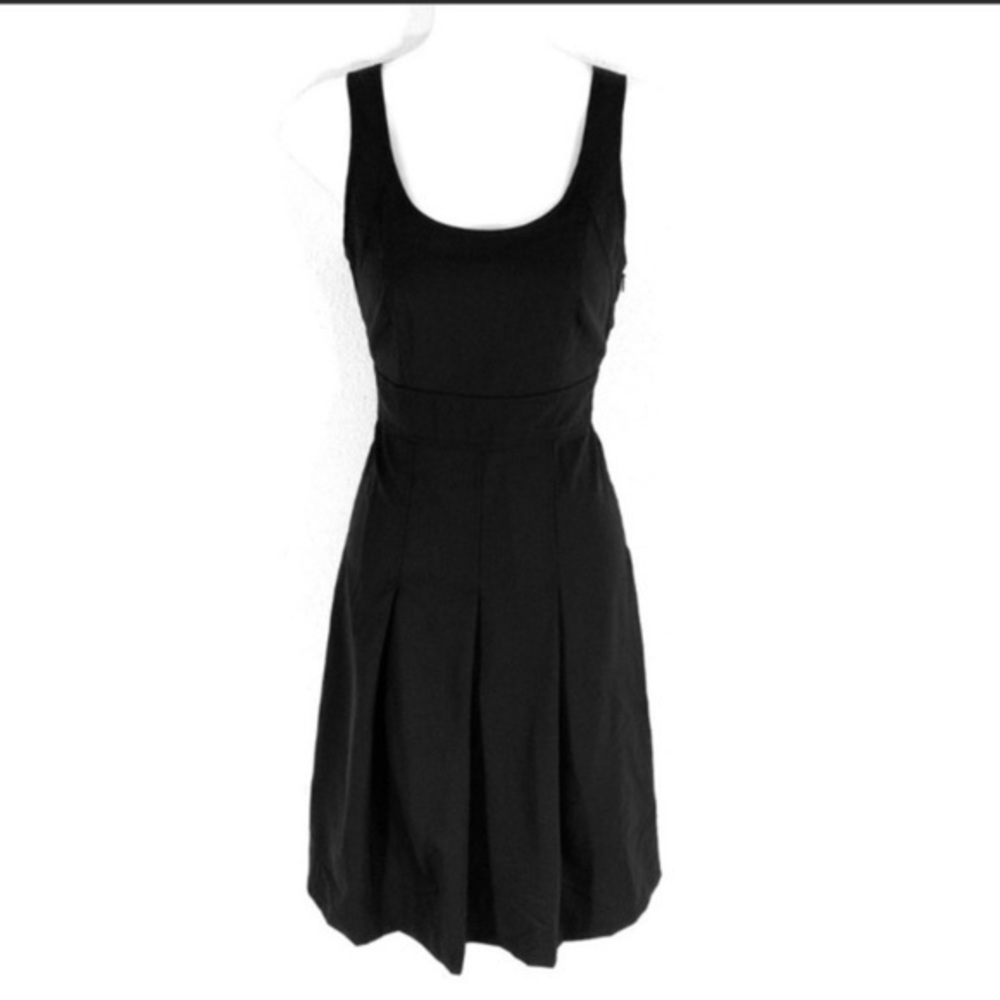 Theory black wool pleat flare dress 2